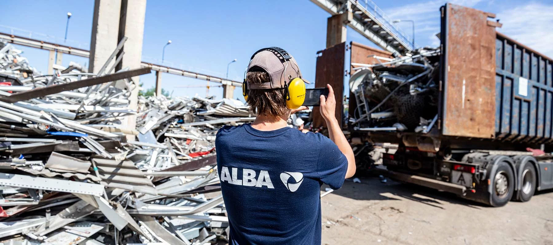 alba-metall-anlieferung-stage